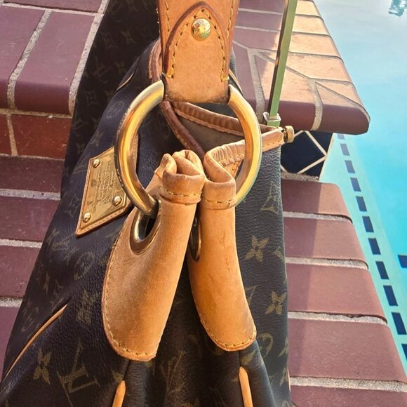 Louis Vuitton Monogram Canvas Galliera GM Bag - Picture 4 of 16